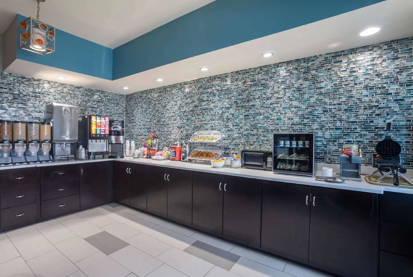 La Quinta Inn & Suites by Wyndham Oxford - Anniston Badezimmer