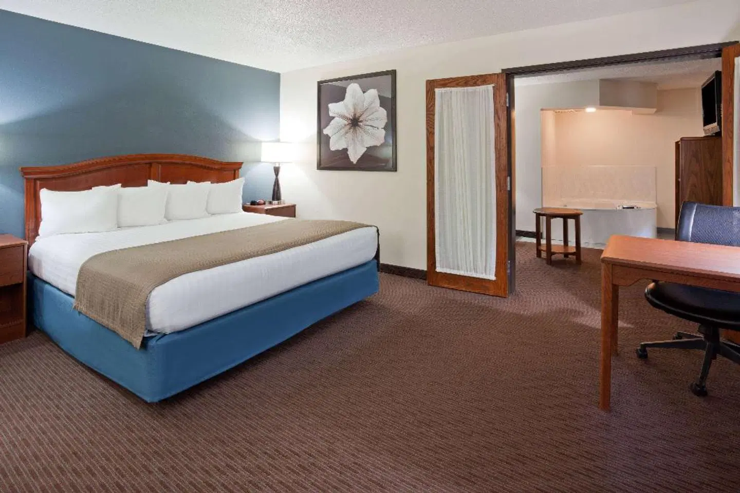 AmericInn by Wyndham Spencer ROOM_EXAMPLE