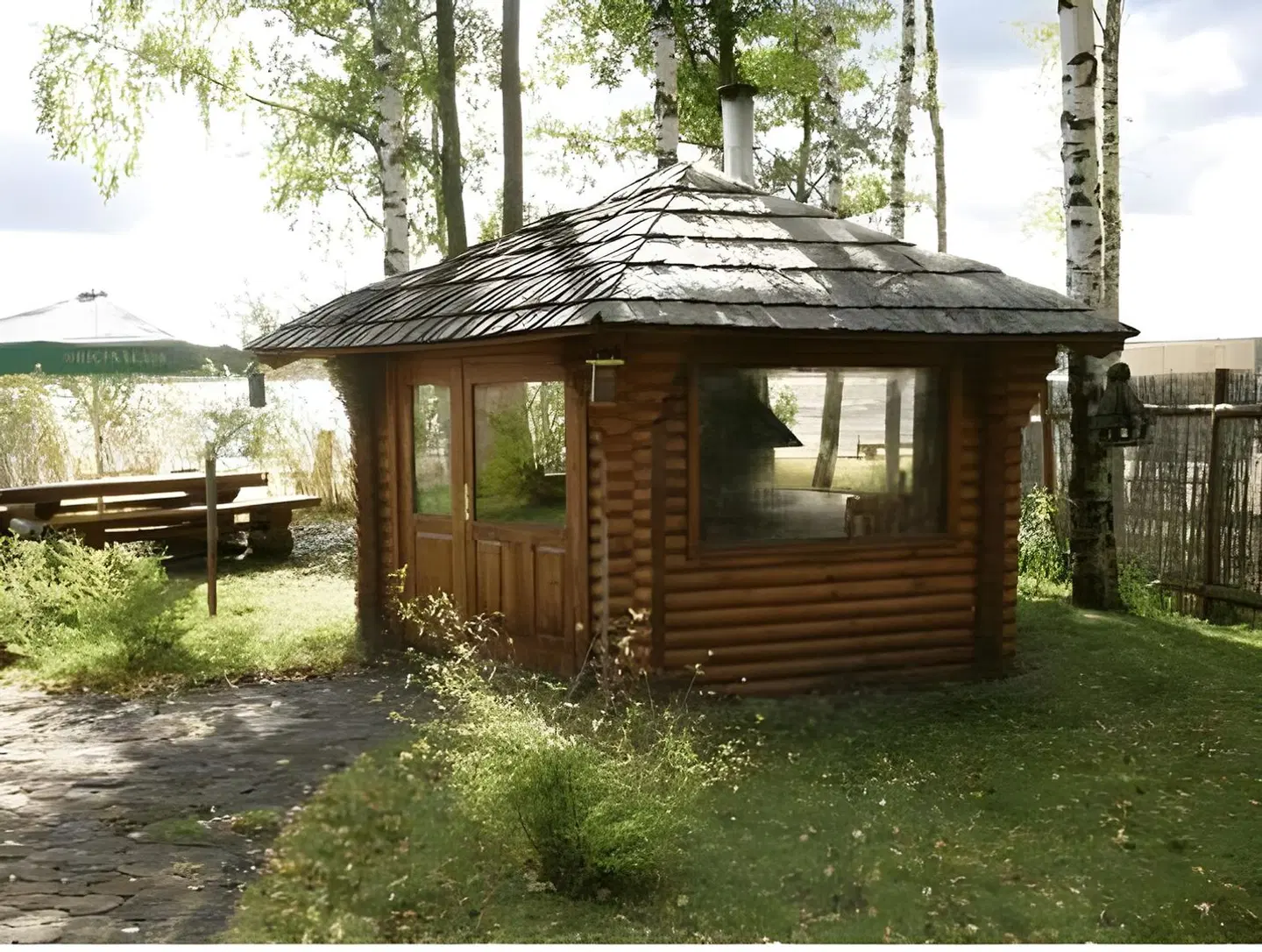 Atp'tas komplekss Lilaste Garten