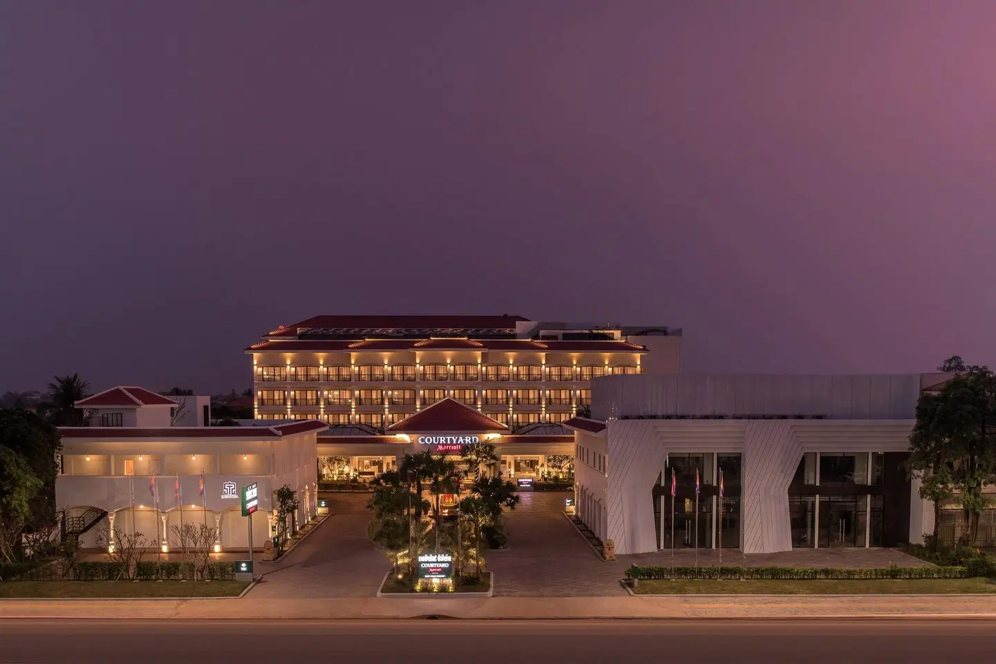 Courtyard by Marriott Siem Reap Resort EXTERIOR