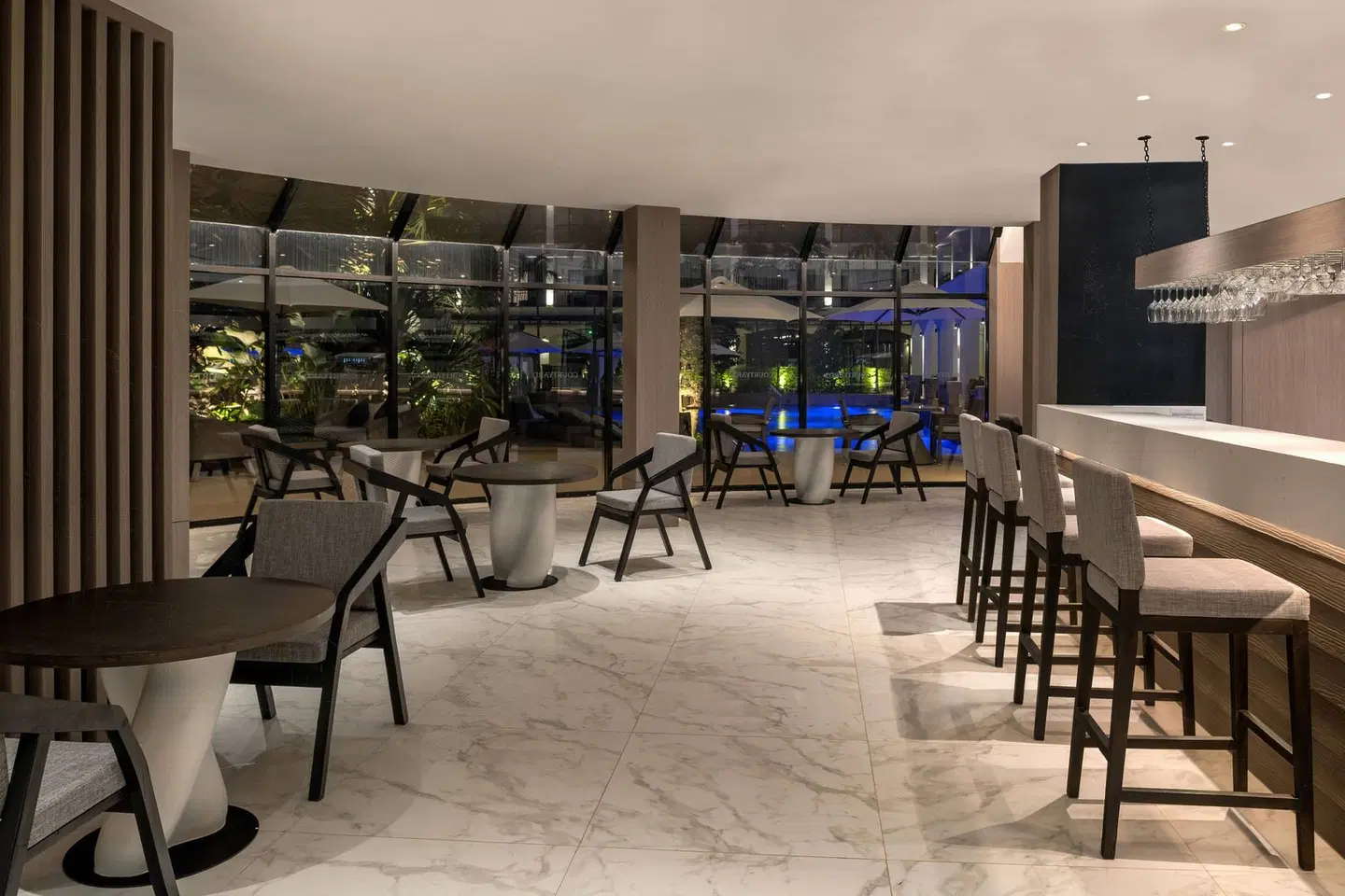 Courtyard by Marriott Siem Reap Resort Bar