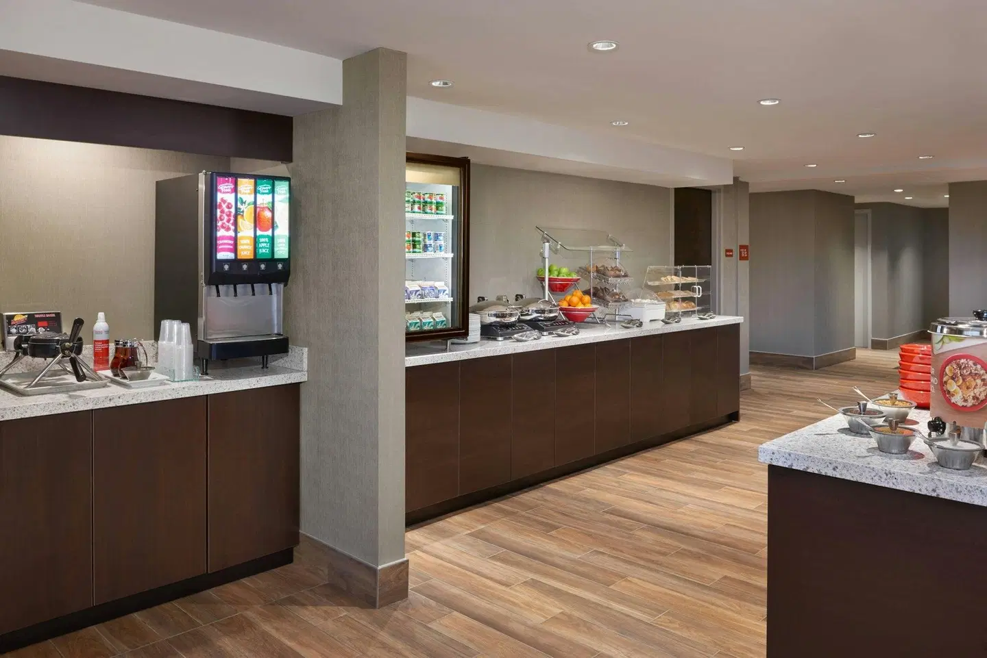 TownePlace Suites by Marriott Oshawa Bar