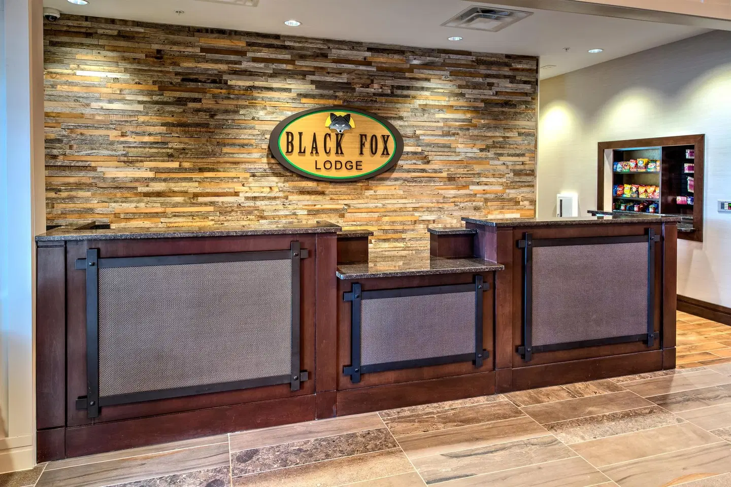 Black Fox Lodge Pigeon Forge, Tapestry Collection by Hilton LOUNGE_LOBBY