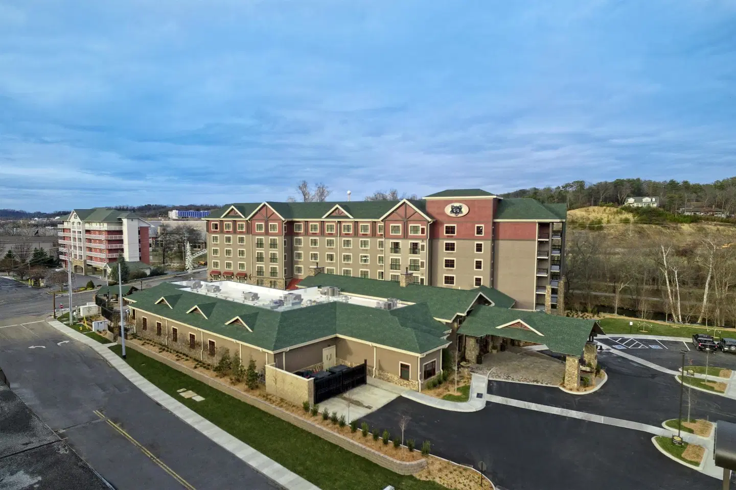 Black Fox Lodge Pigeon Forge, Tapestry Collection by Hilton Terrasse