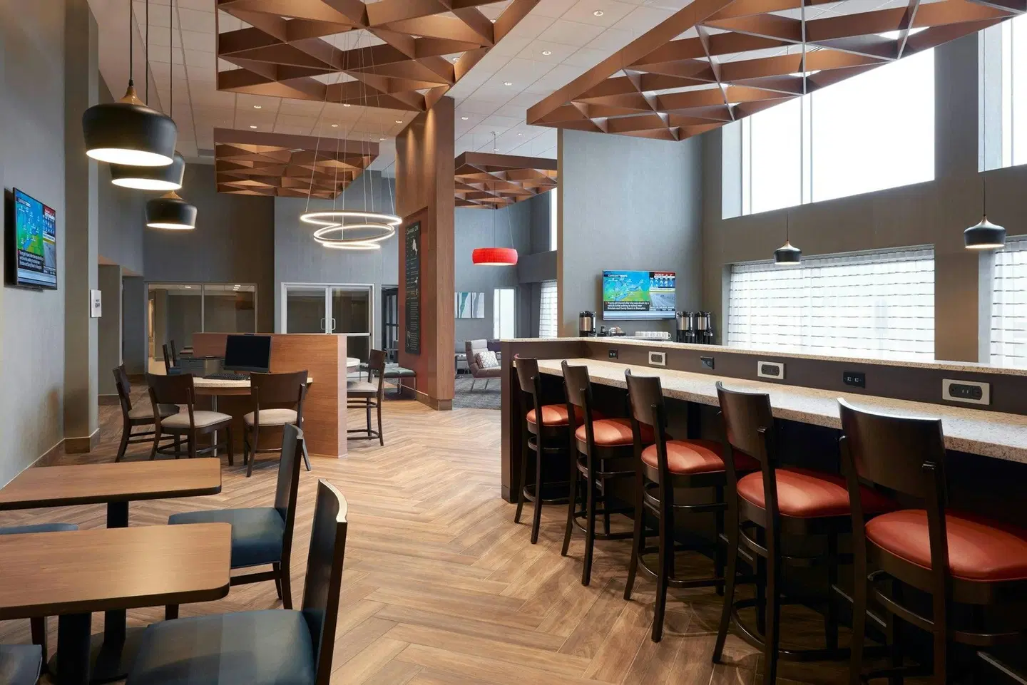 TownePlace Suites by Marriott Oshawa Bar
