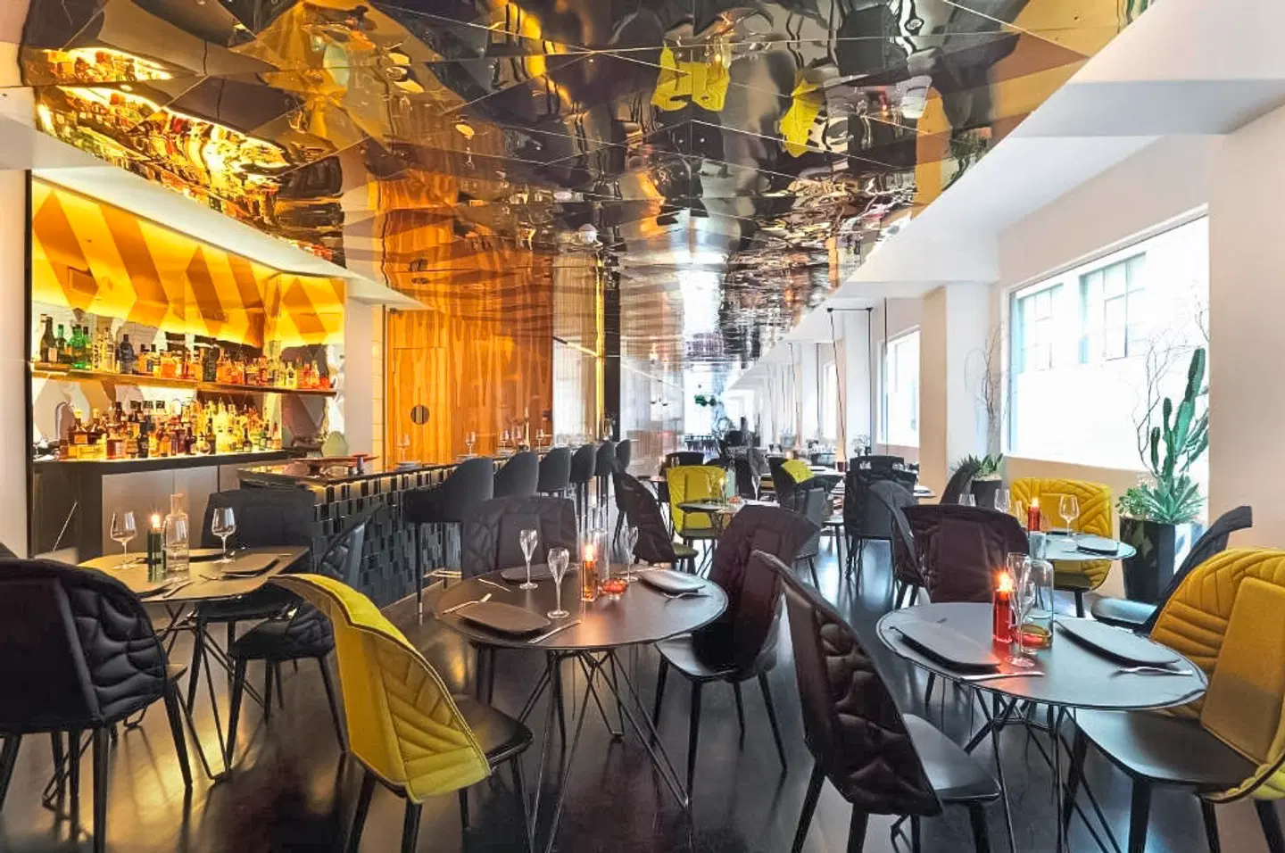 Adelphi Hotel Restaurant