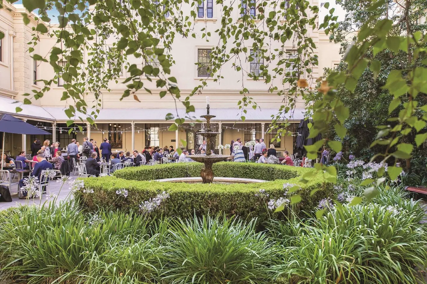 Adina Adelaide Treasury Garten
