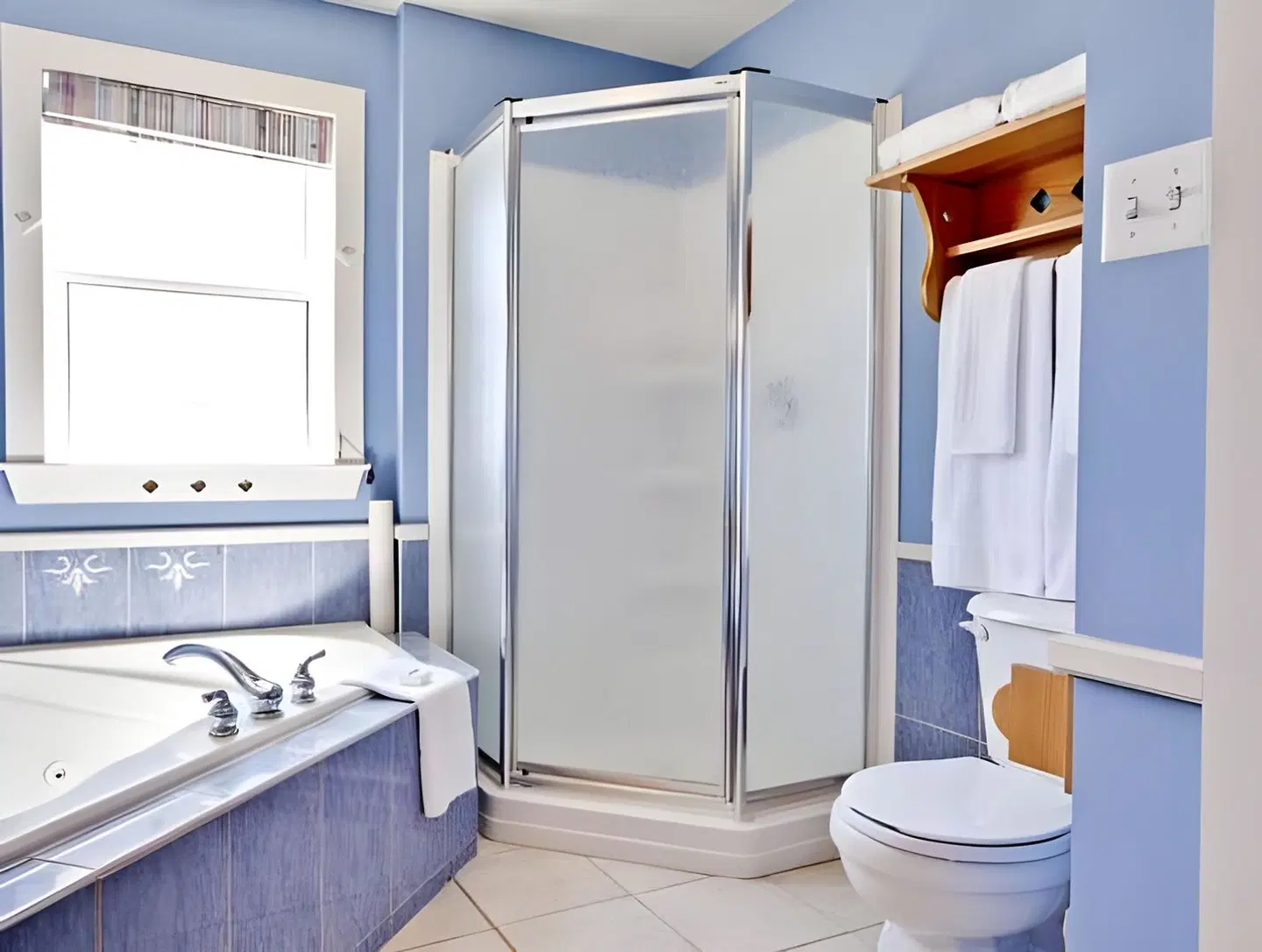 Rodd Crowbush Golf & Beach Resort Badezimmer