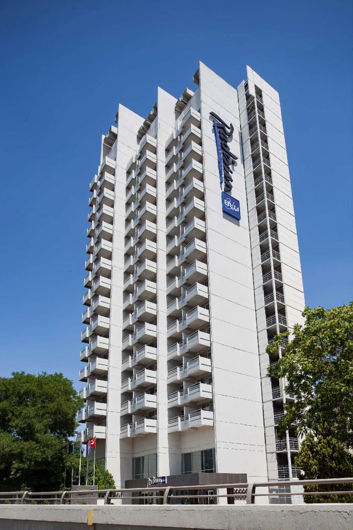 Radisson Blu Ankara EXTERIOR