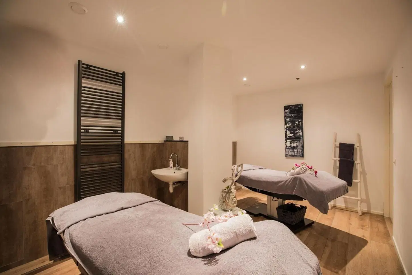 De Pier Suites HEALTH_BEAUTY