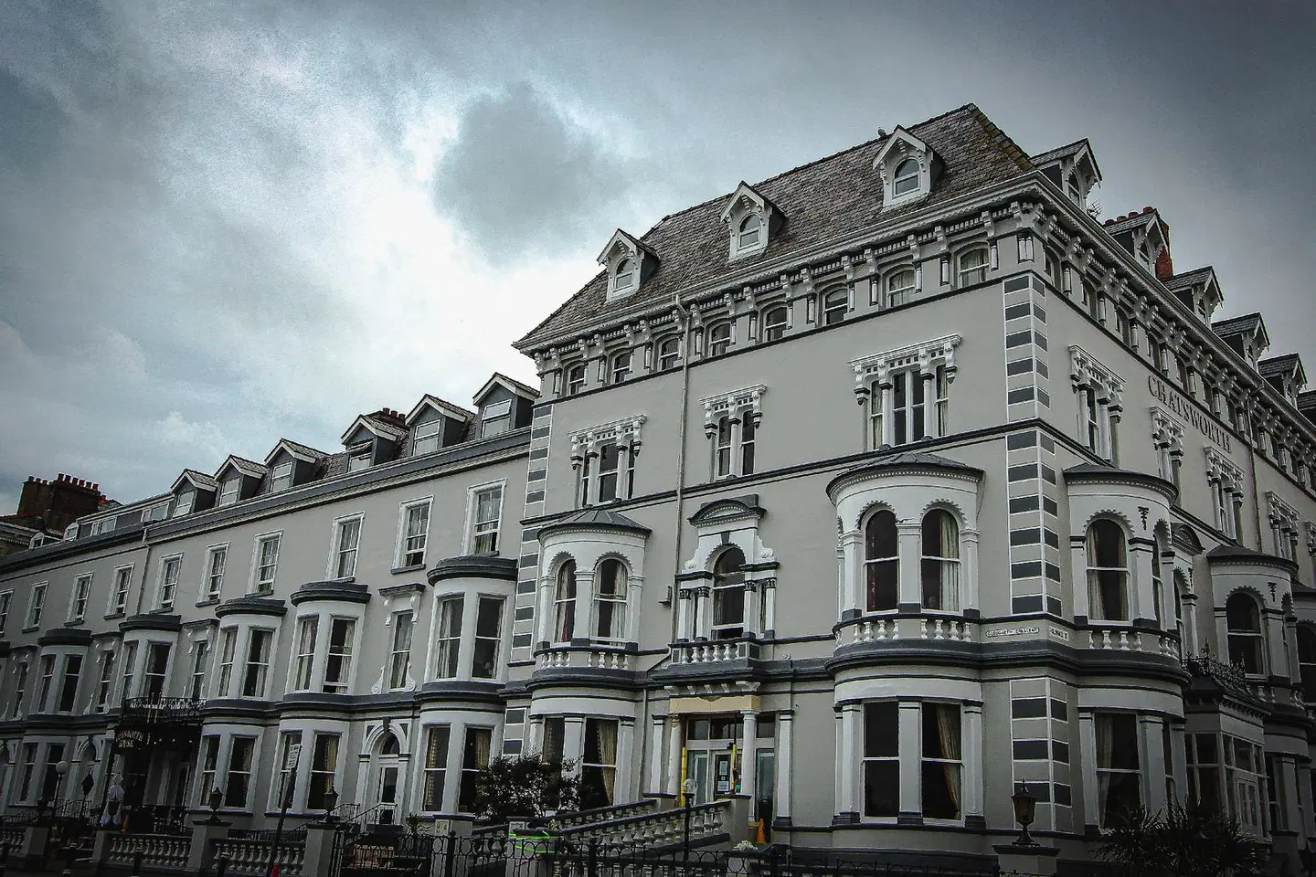 Chatsworth House Hotel EXTERIOR