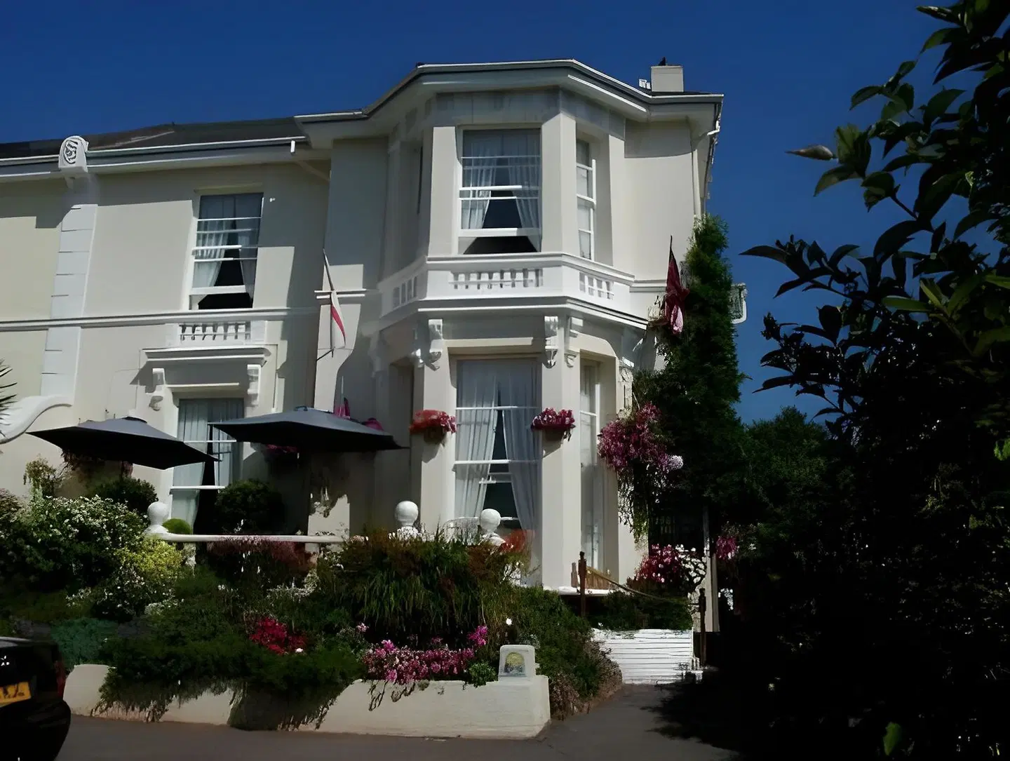 Fleurie House EXTERIOR