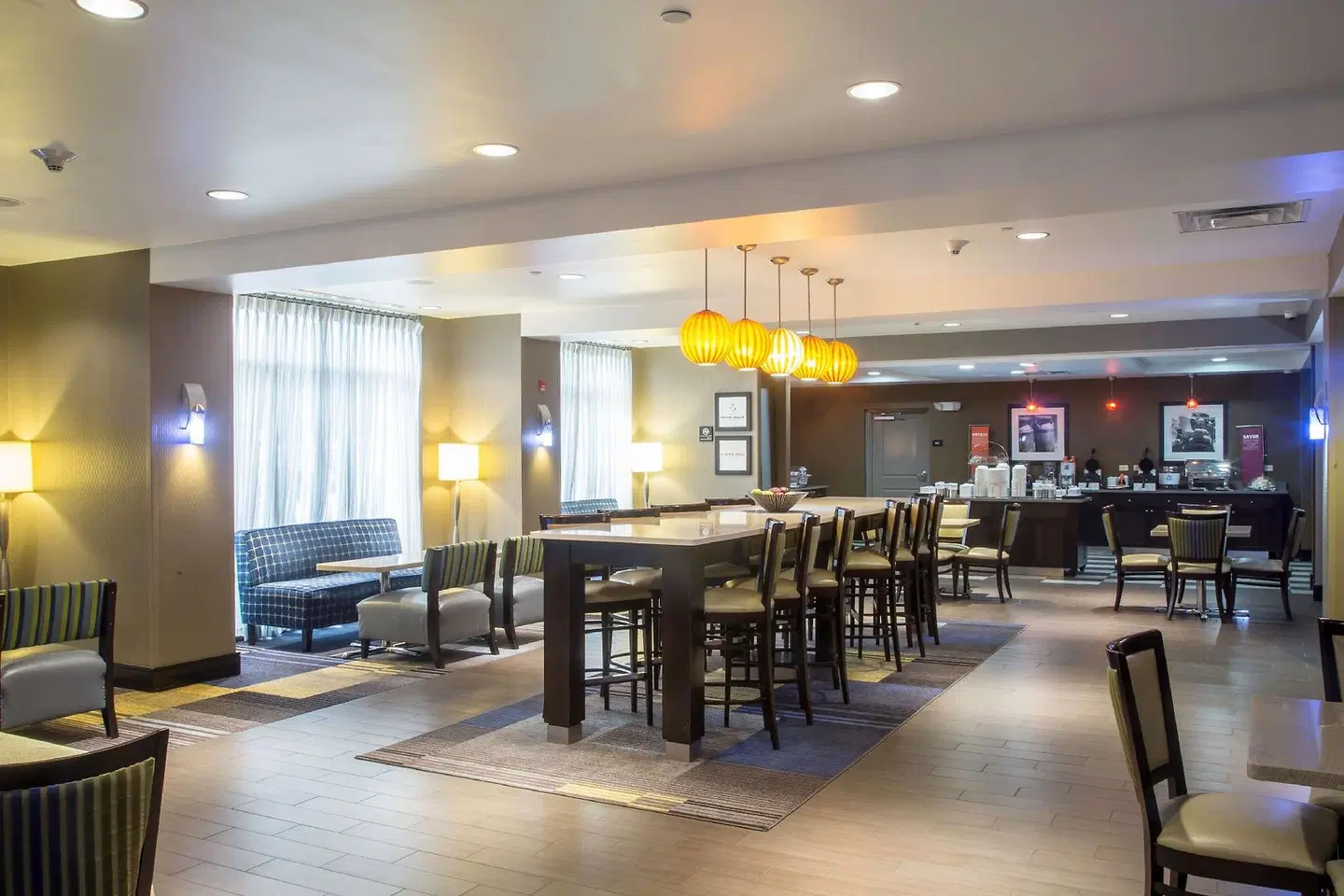 Hampton Inn Oxford/Conference Center Bar