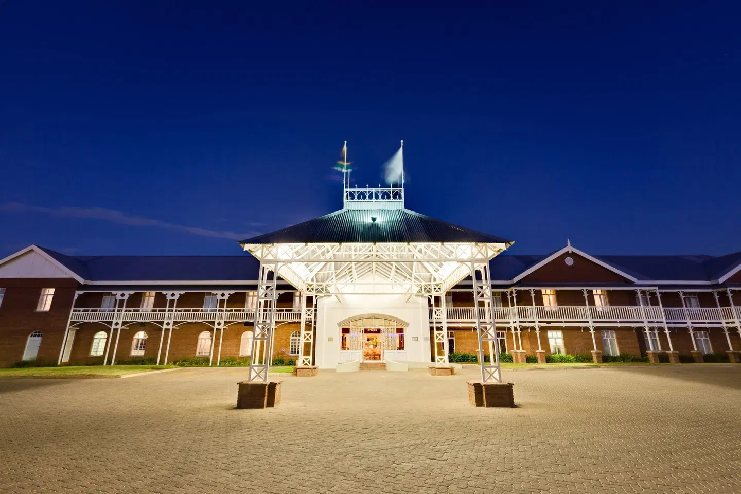 Protea Hotel by Marriott Kimberley EXTERIOR