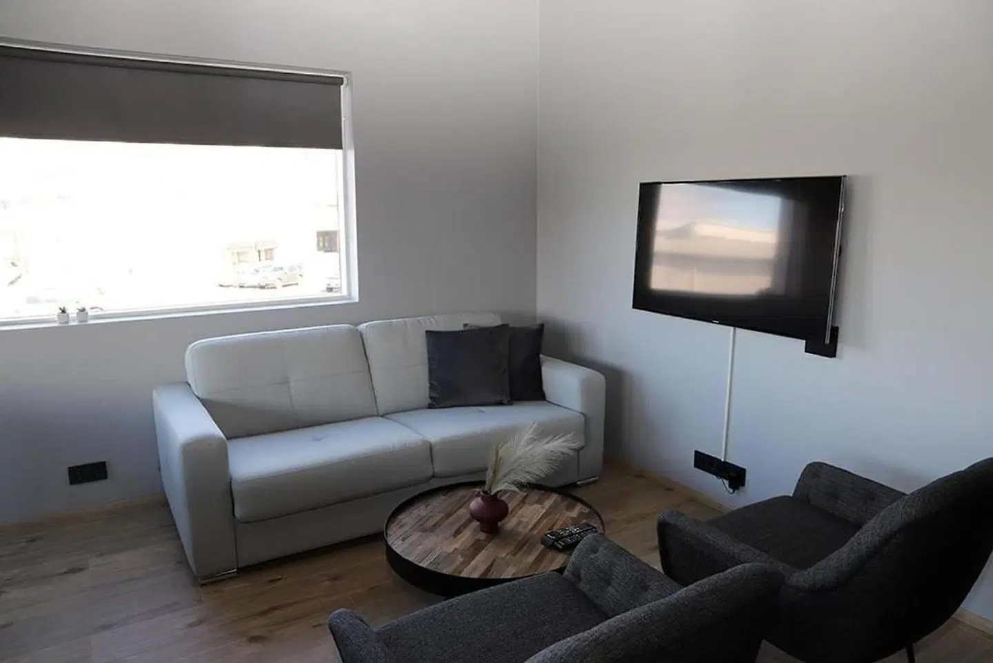 North Apartments Suites ROOM_EXAMPLE