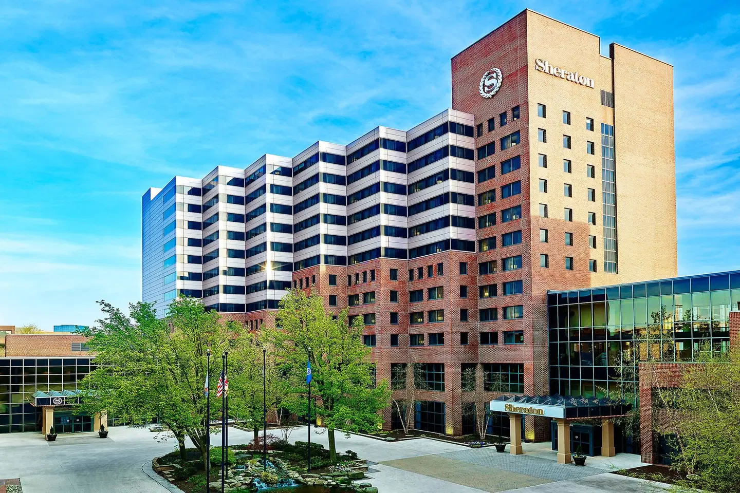 Sheraton Baltimore North Hotel EXTERIOR