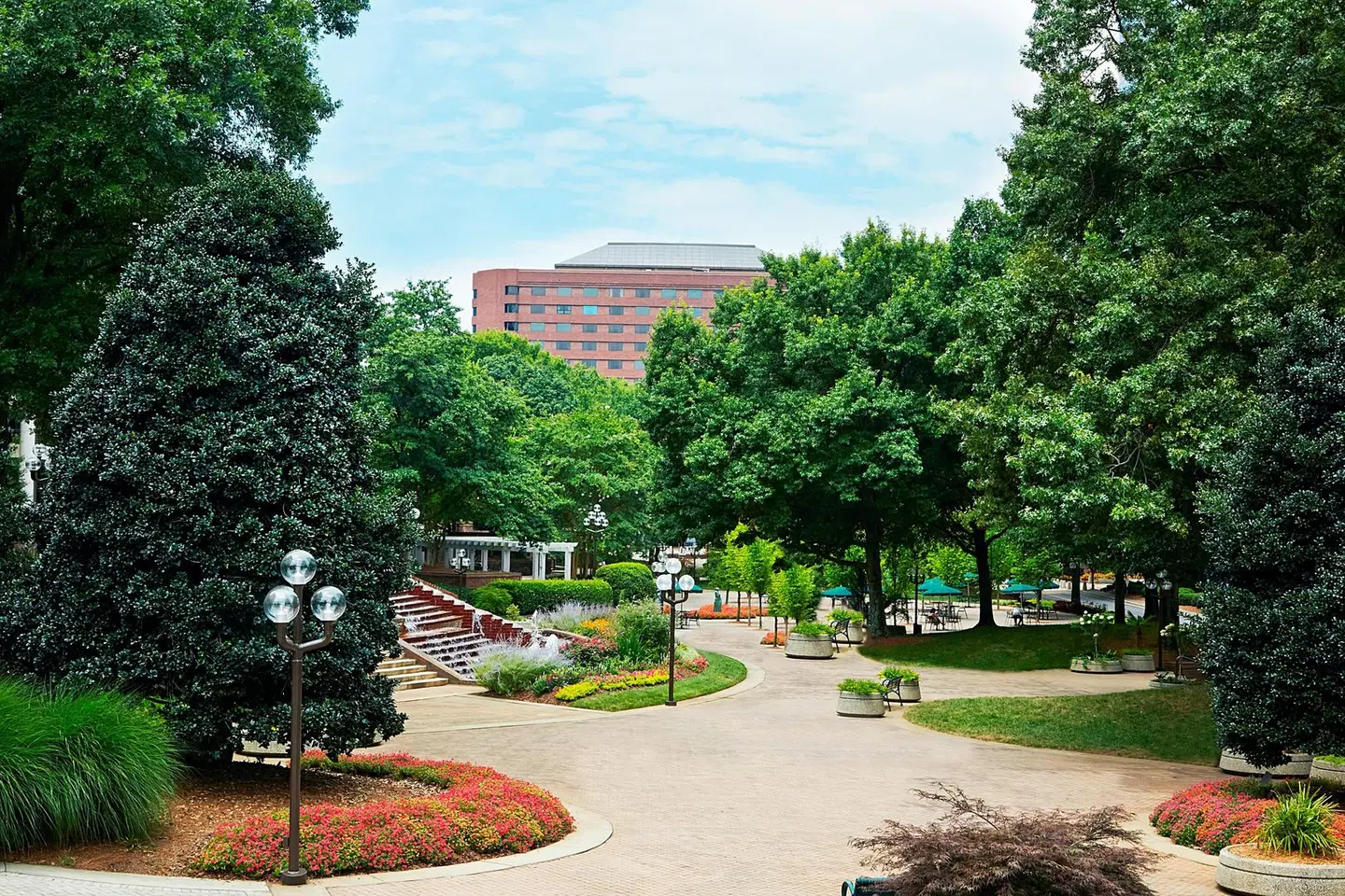Renaissance Atlanta Waverly Hotel & Convention Center EXTERIOR