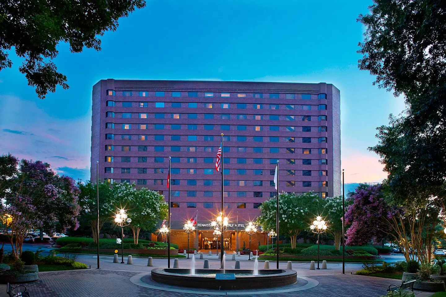 Renaissance Atlanta Waverly Hotel & Convention Center EXTERIOR