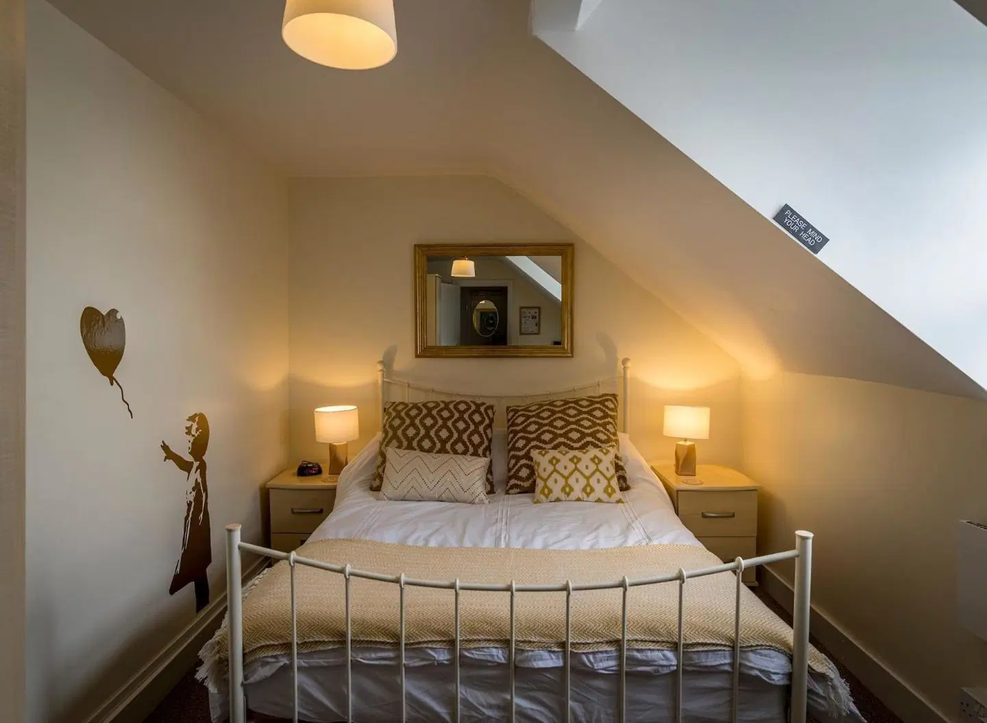 Channel View Guest House ROOM_EXAMPLE