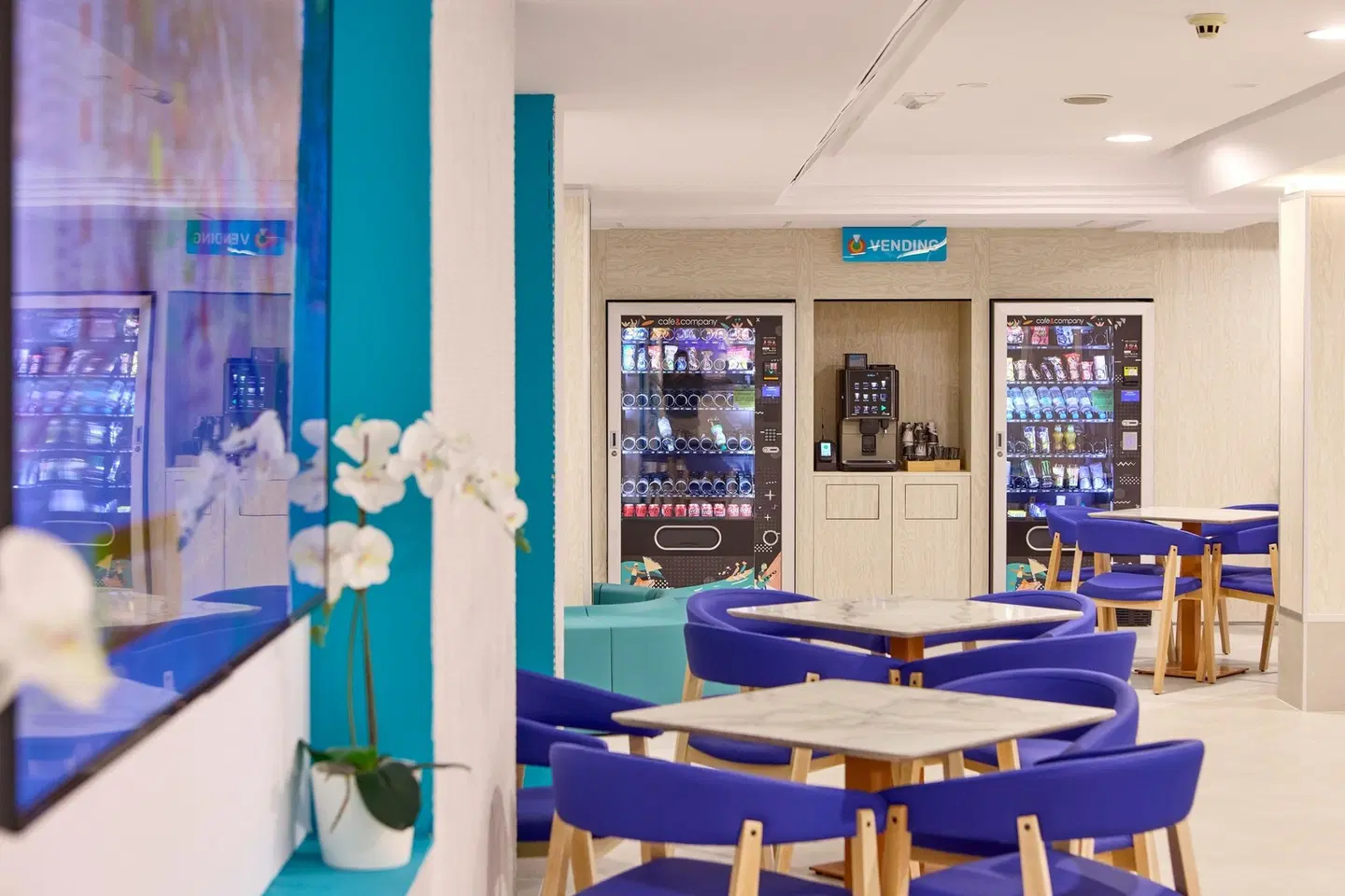 AHOI! Urban Beach LOUNGE_LOBBY