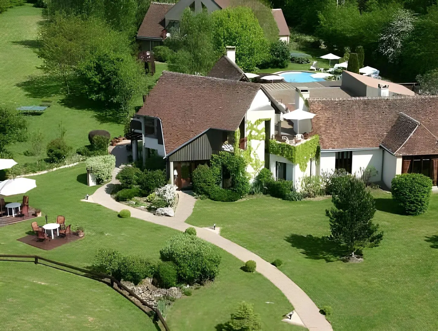 Domaine de L'Arbrelle EXTERIOR