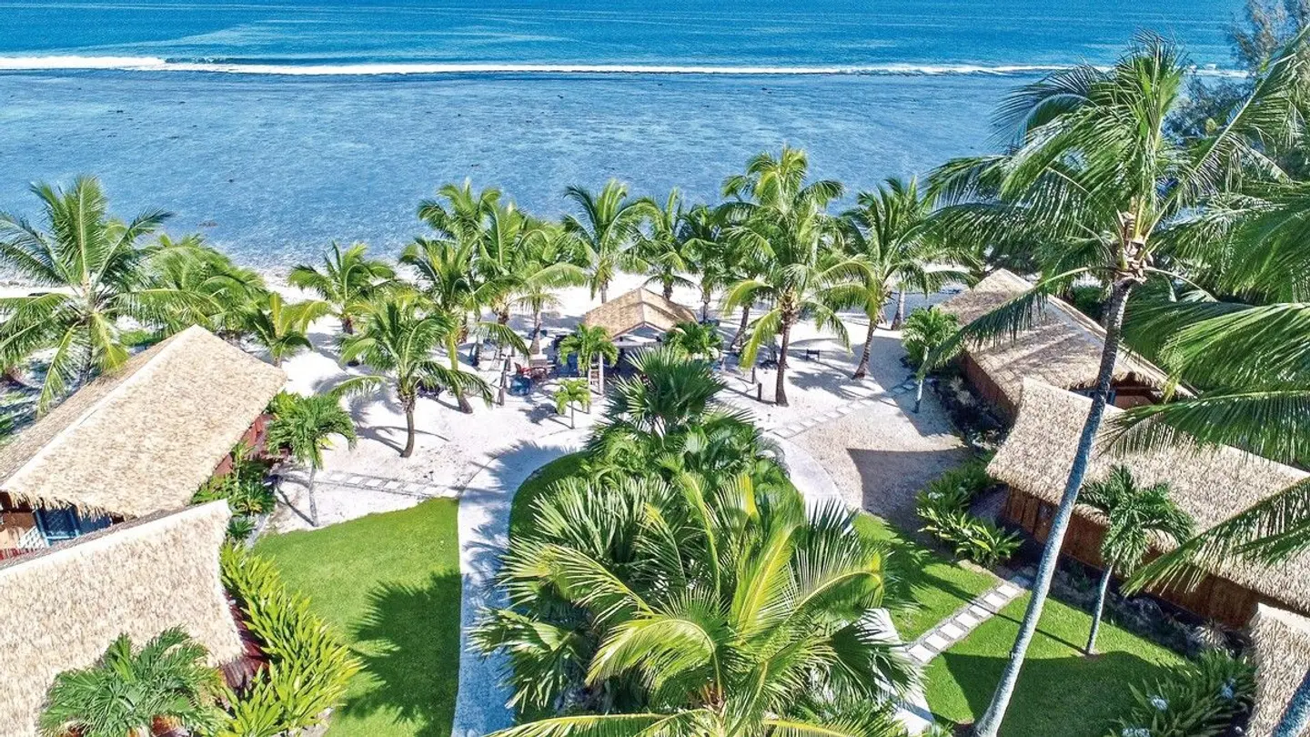 Magic Reef Beachfront Bungalows Garten