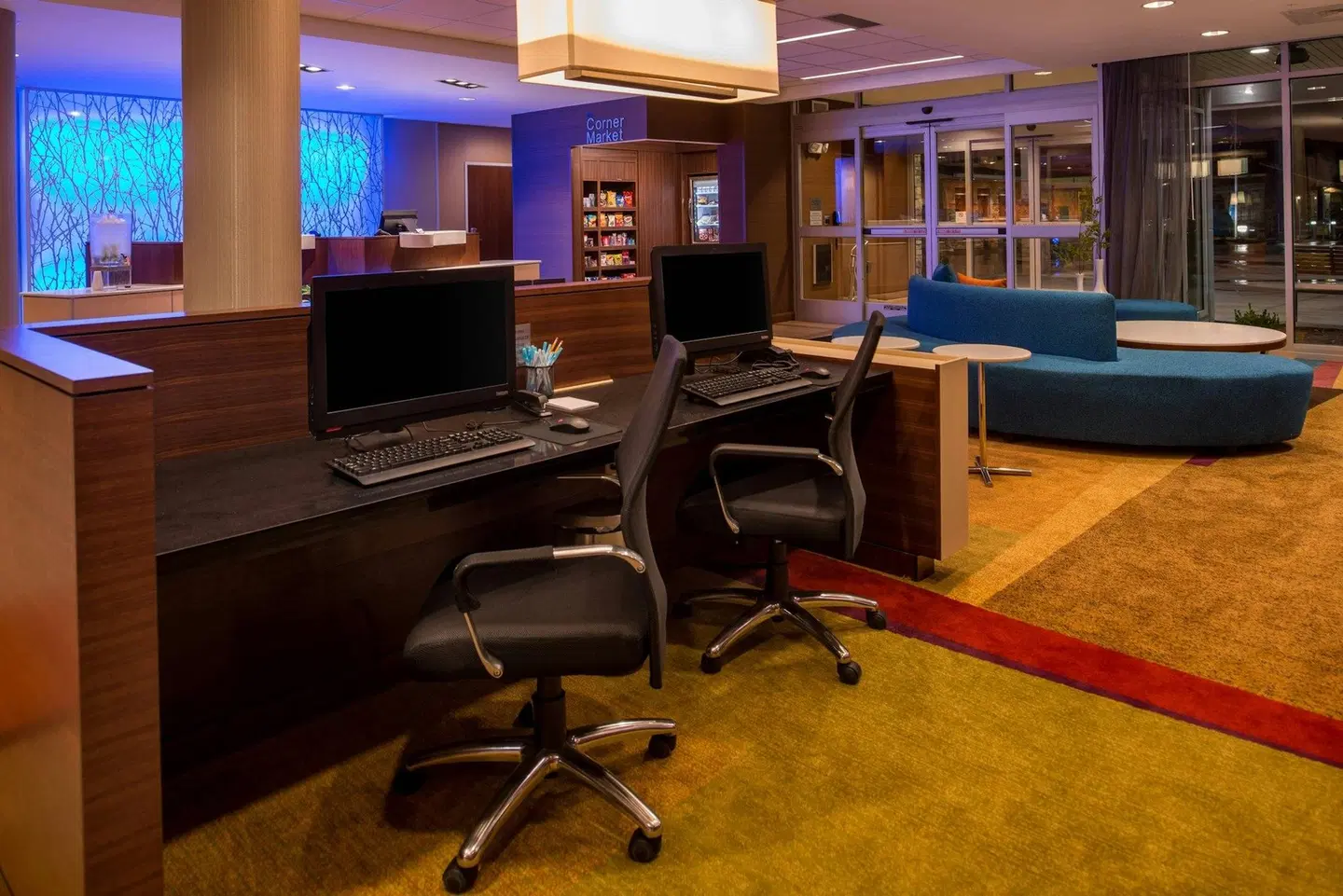 Fairfield by Marriott Inn & Suites St. Louis Westport Bar