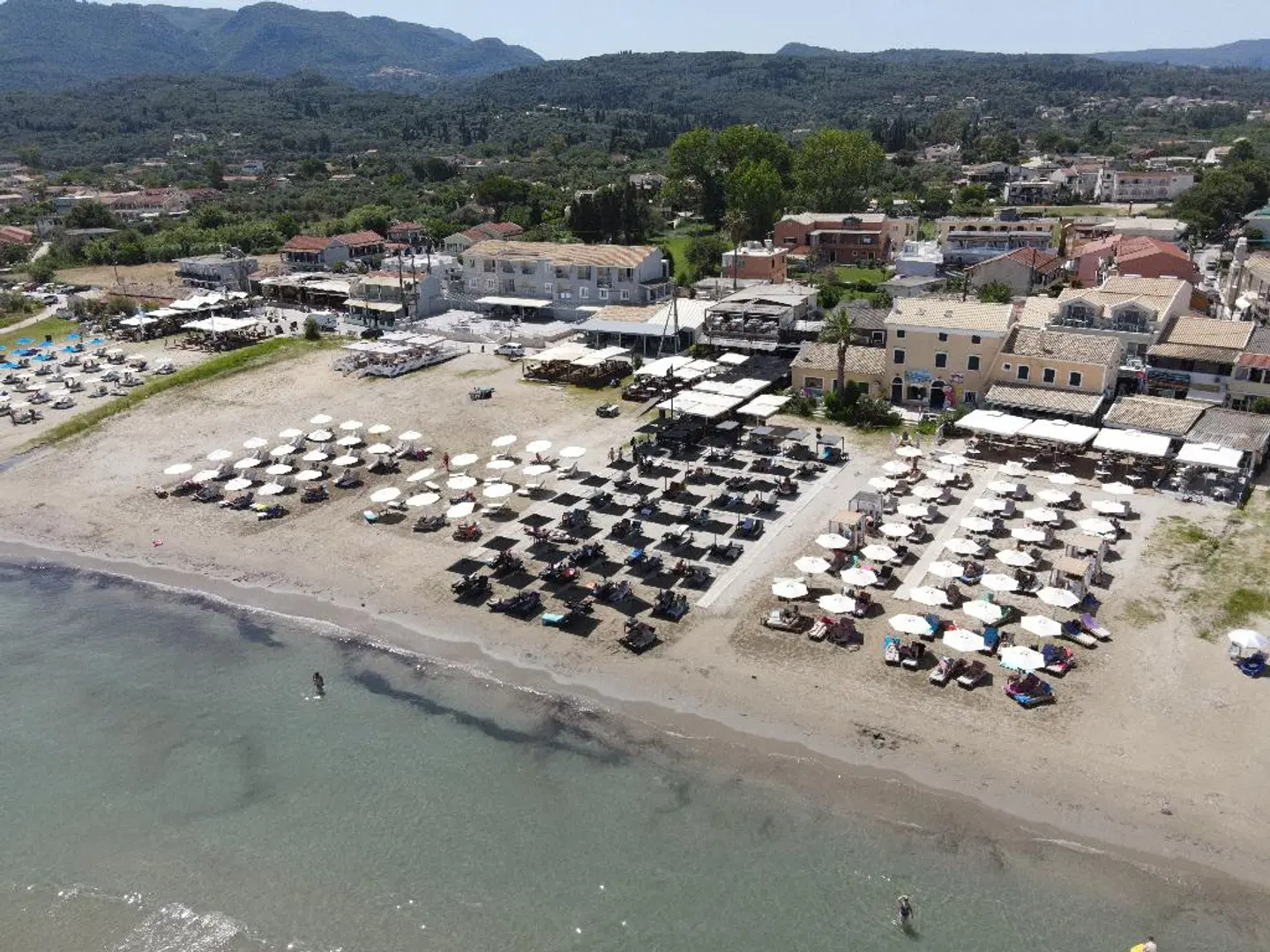Aqua Luxury Suites Roda Strand