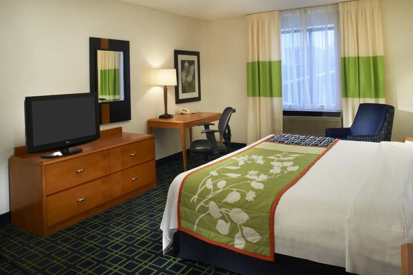 Fairfield by Marriott Inn & Suites Indianapolis East ROOM_EXAMPLE