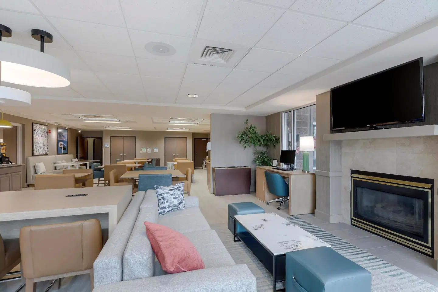 Comfort Inn & Suites Boulder LOUNGE_LOBBY