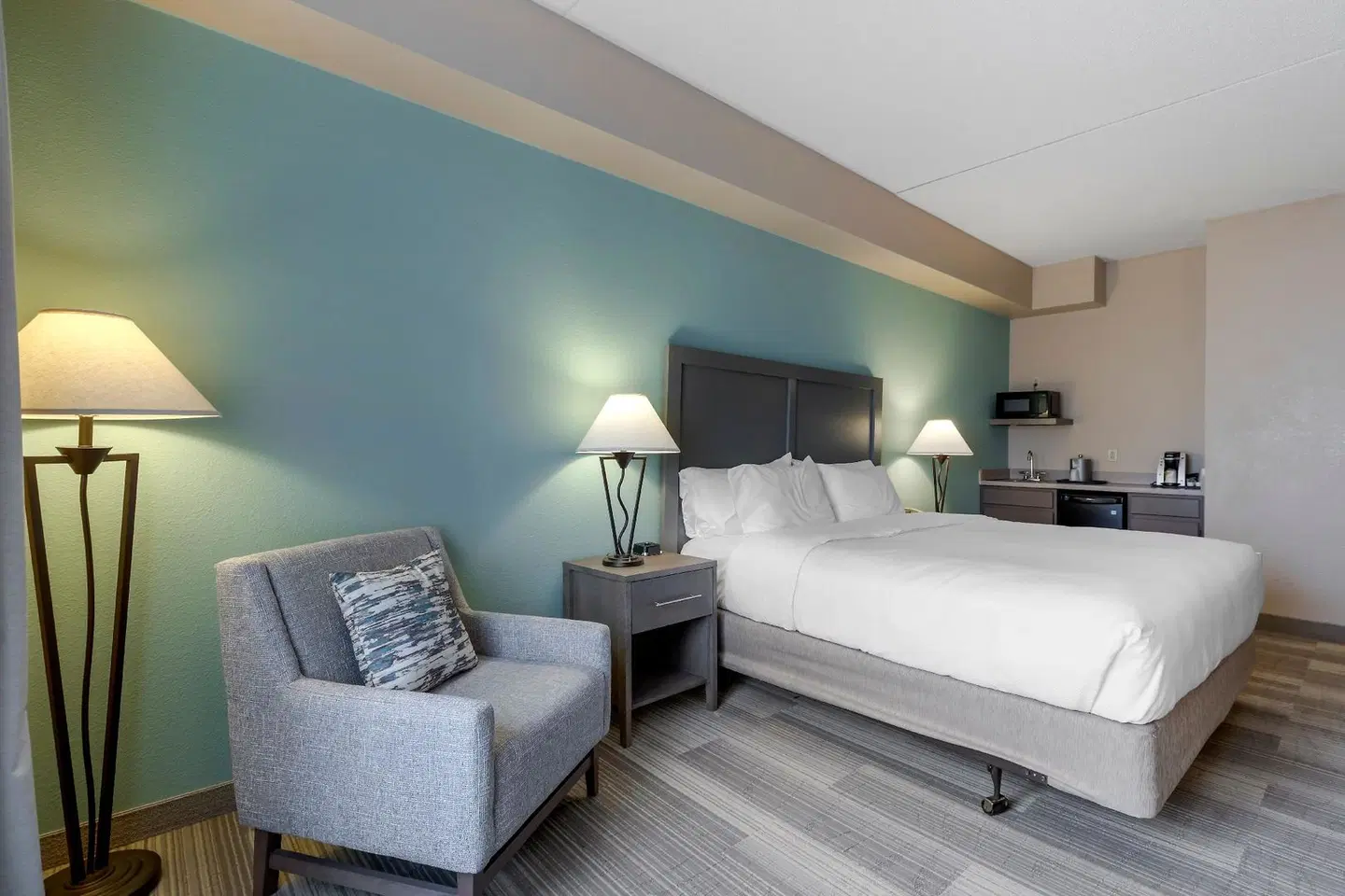 Comfort Inn & Suites Boulder ROOM_EXAMPLE