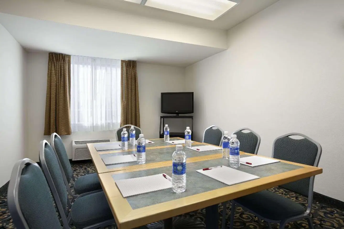 Ramada by Wyndham Williams Konferenz