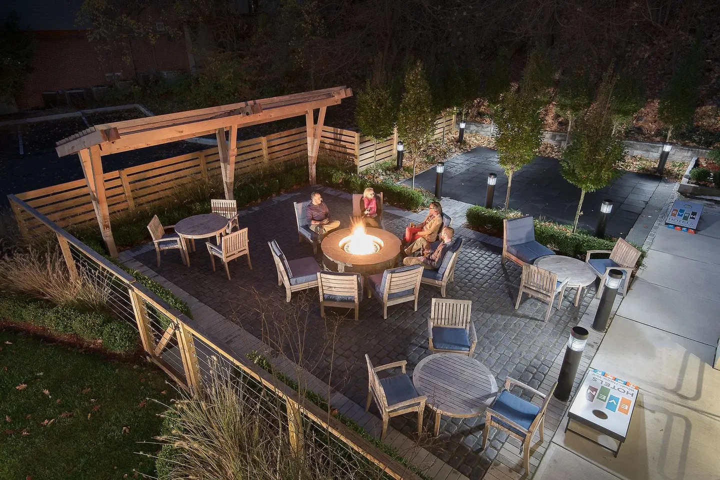 EVEN Hotel Norwalk by IHG Terrasse