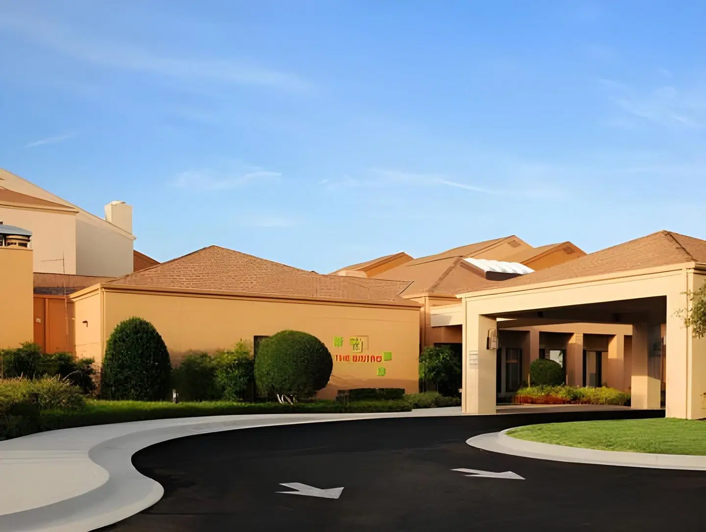 Courtyard by Marriott Oklahoma City Airport EXTERIOR