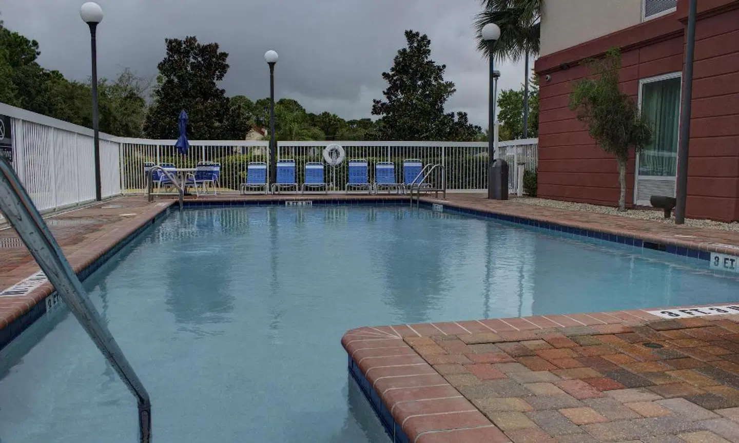 Holiday Inn Express & Suites PALM COAST - I-95 by IHG OUTDOOR_POOL