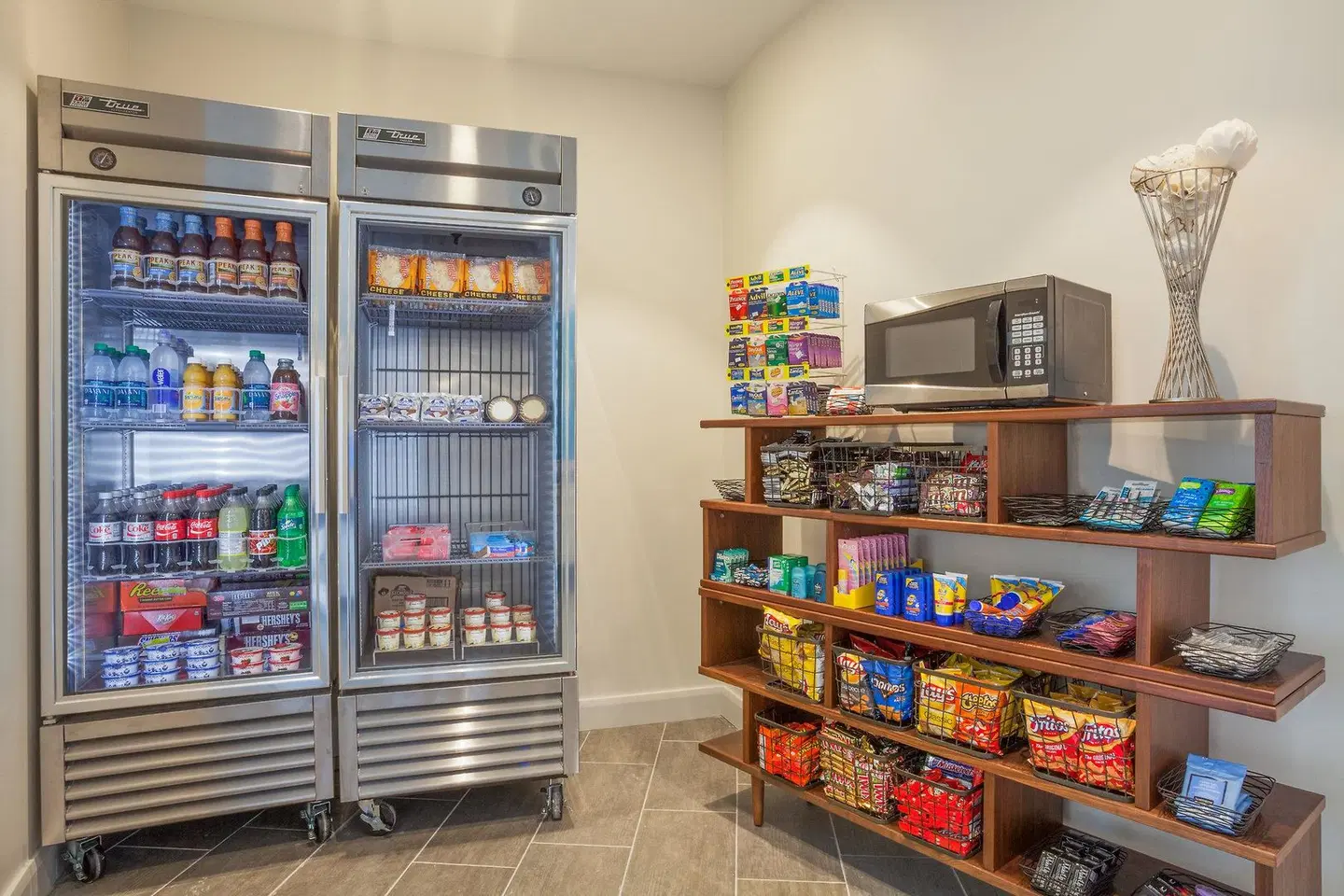 Holiday Inn Express & Suites Panama City Beach - Beachfront by IHG LOUNGE_LOBBY