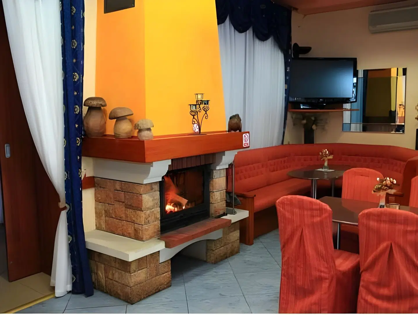 Orion LOUNGE_LOBBY