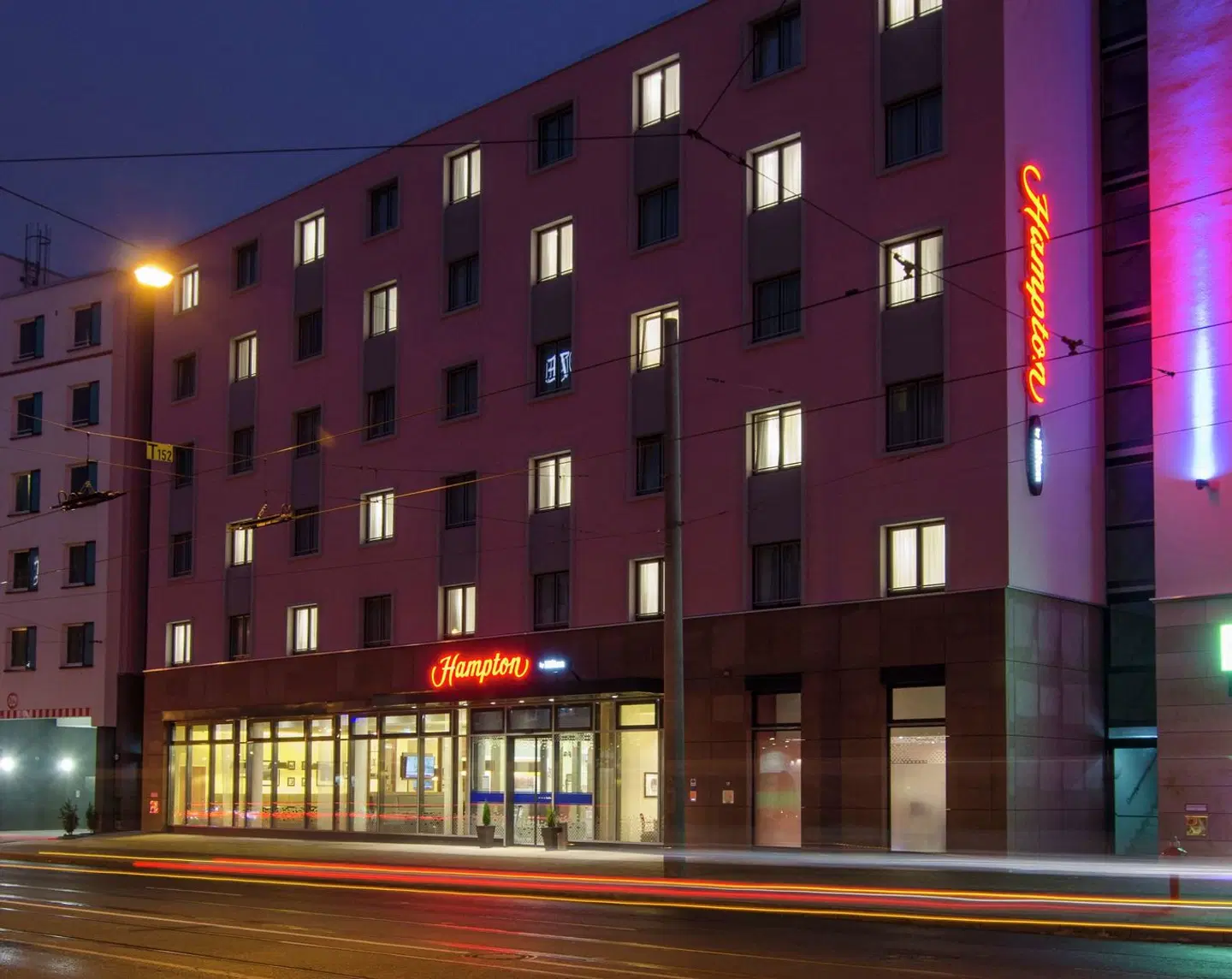 Hampton by Hilton Nürnberg City Centre EXTERIOR