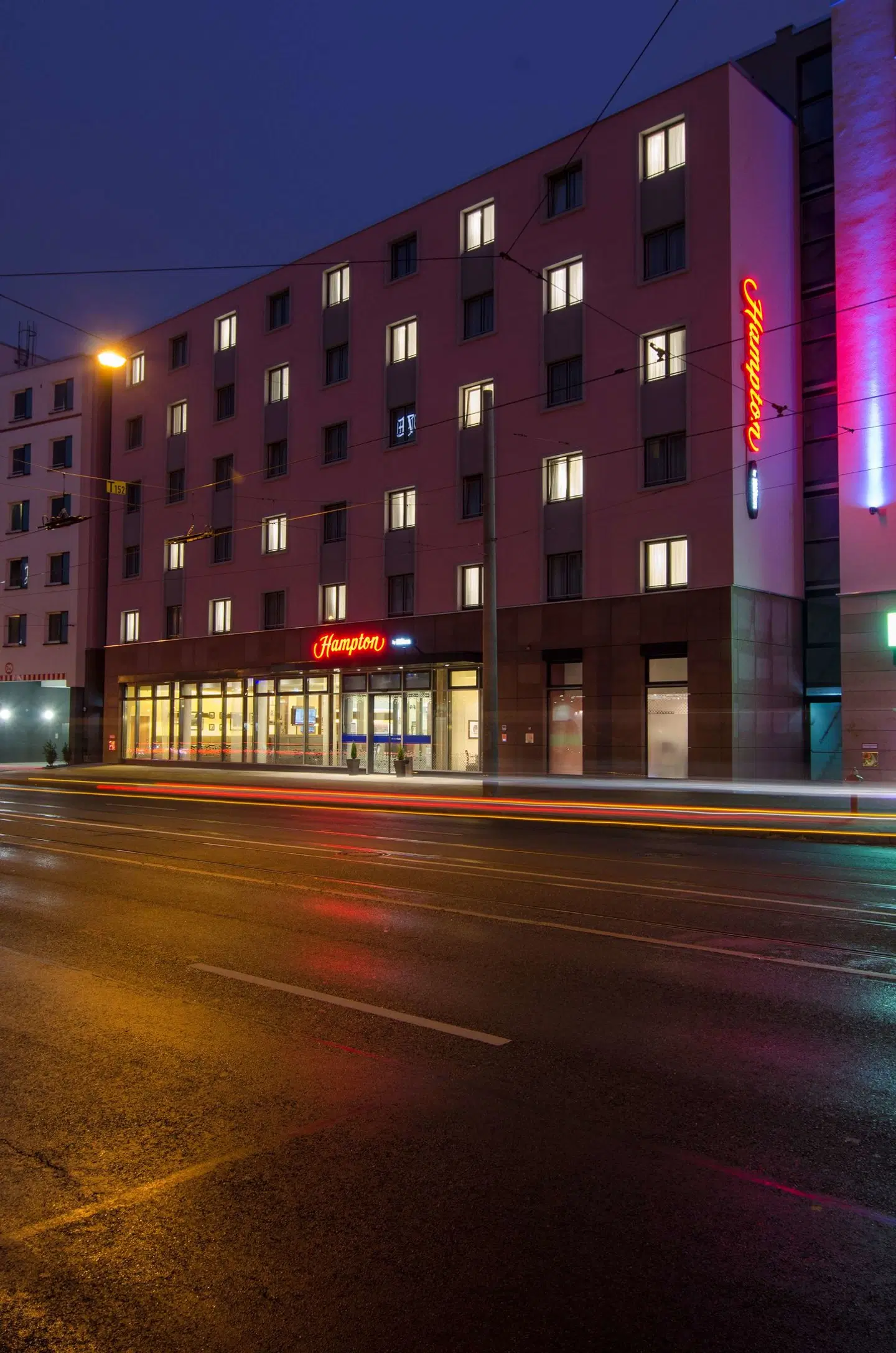 Hampton by Hilton Nürnberg City Centre EXTERIOR