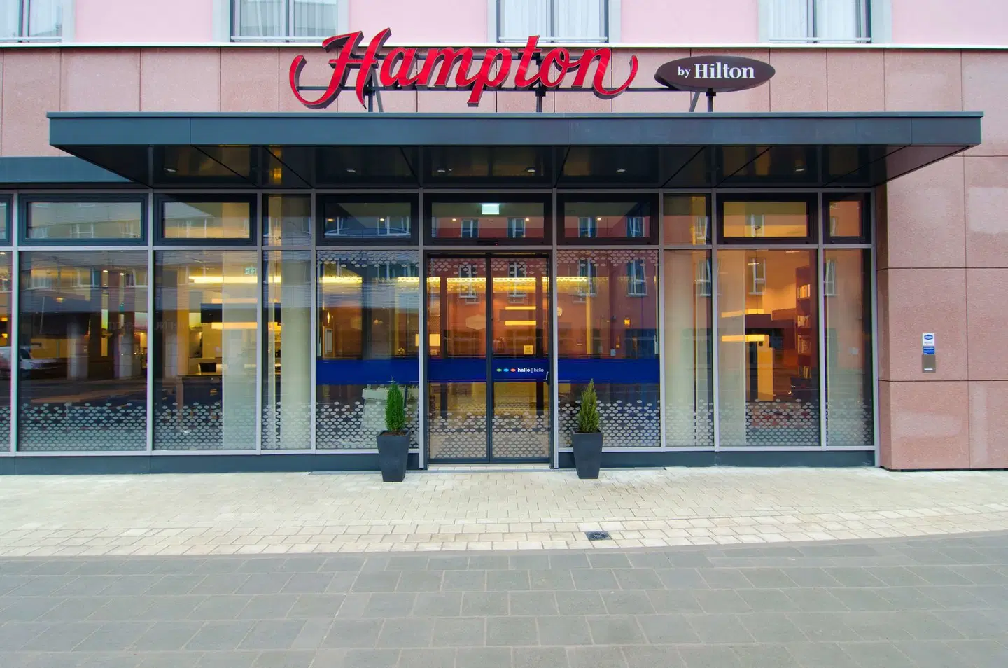 Hampton by Hilton Nürnberg City Centre EXTERIOR