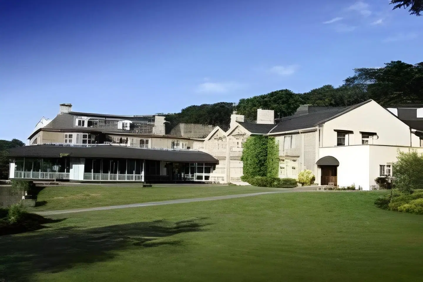 The Manor House At Celtic Manor EXTERIOR