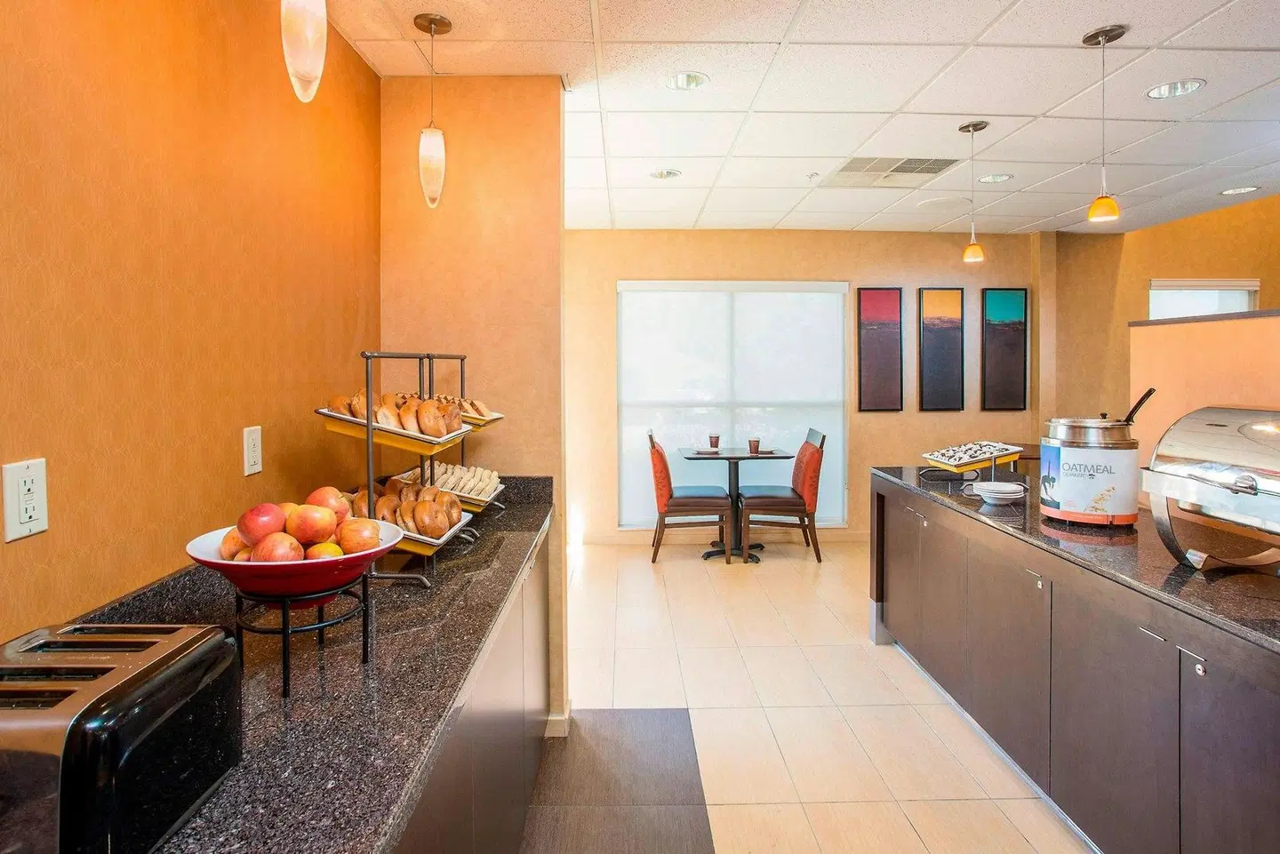Residence Inn by Marriott Topeka Restaurant