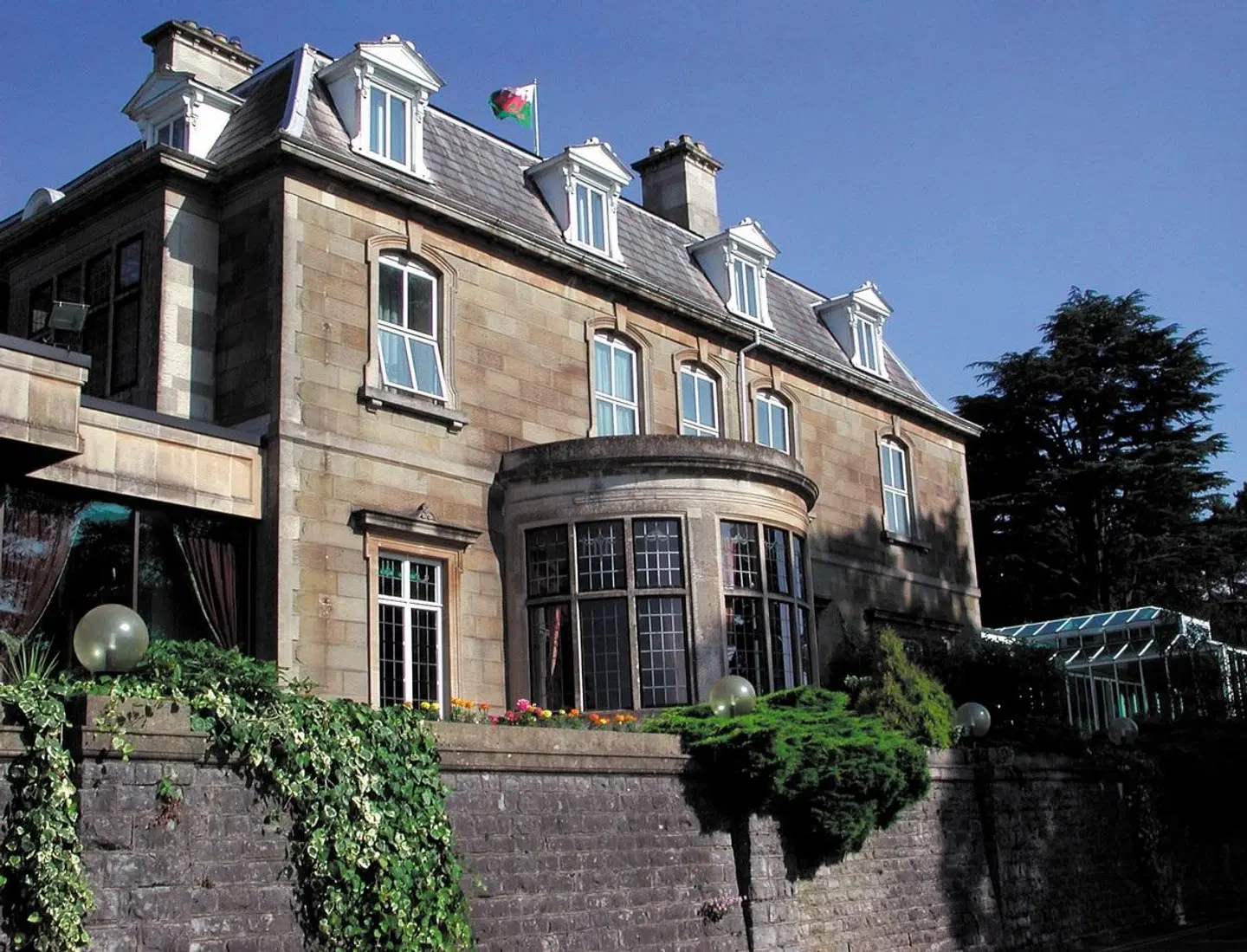 The Manor House At Celtic Manor EXTERIOR