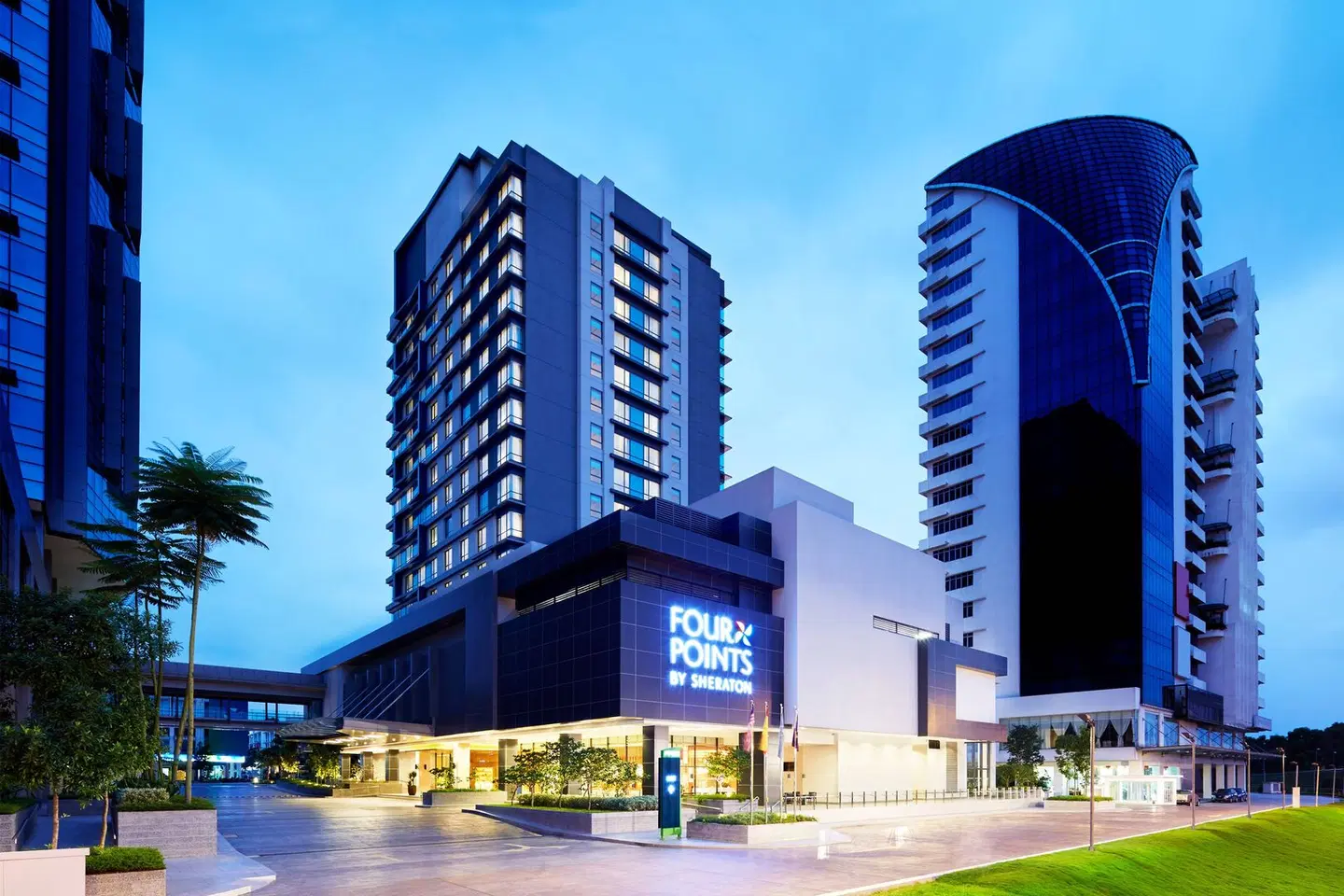 Four Points by Sheraton Puchong EXTERIOR