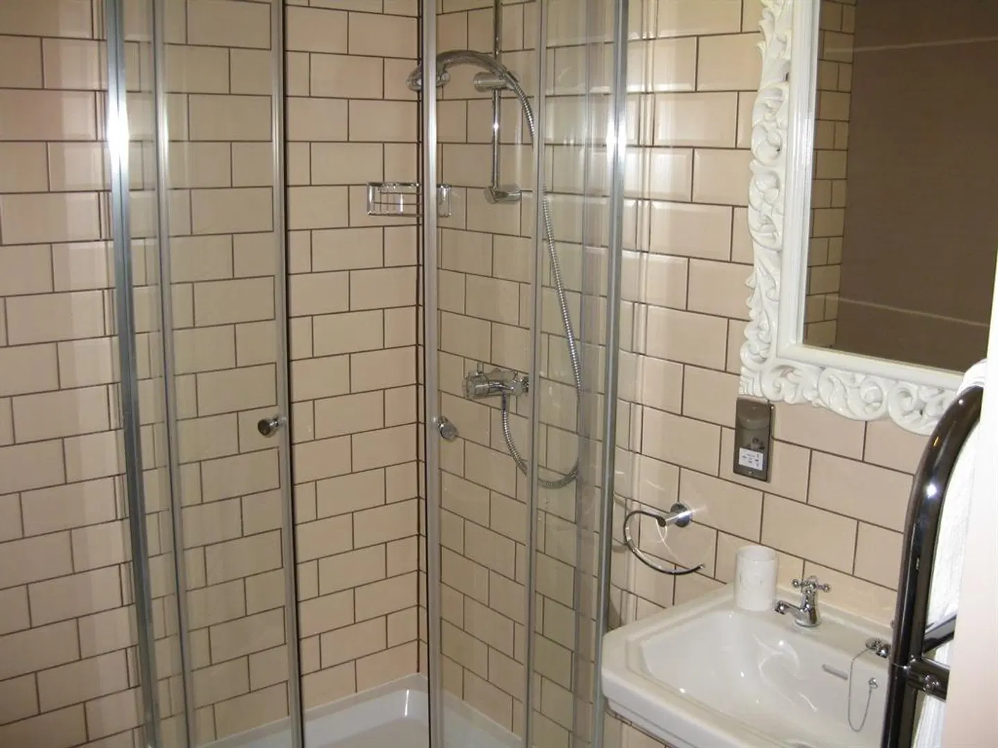 Pen Mill Hotel Badezimmer