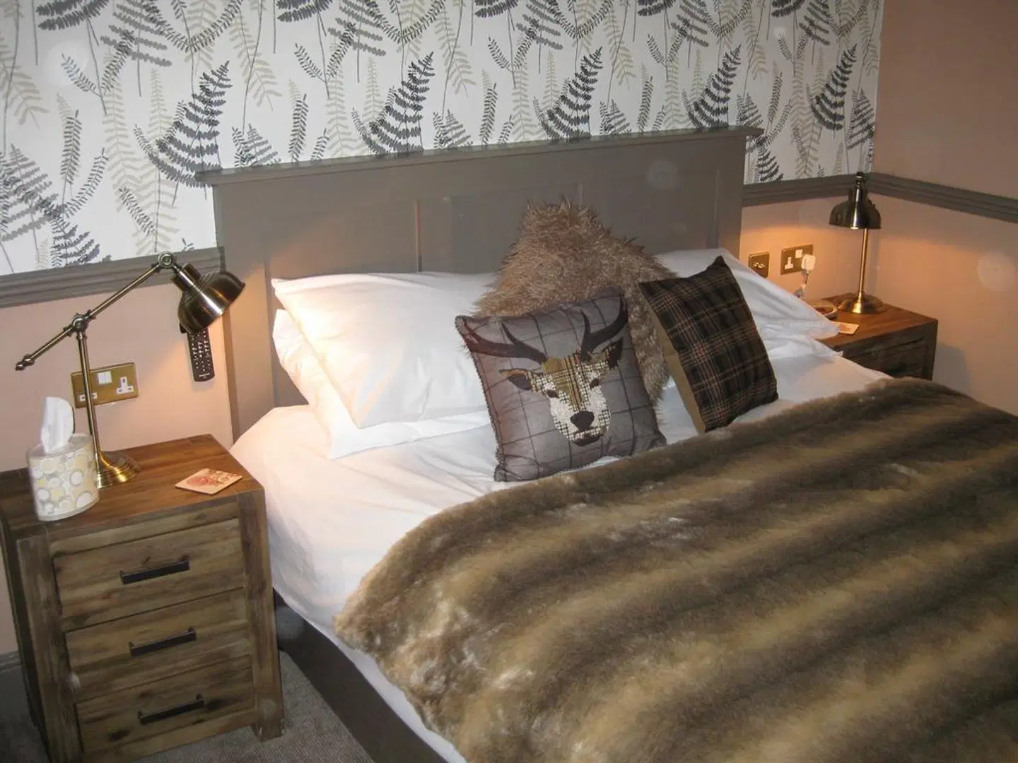Pen Mill Hotel ROOM_EXAMPLE