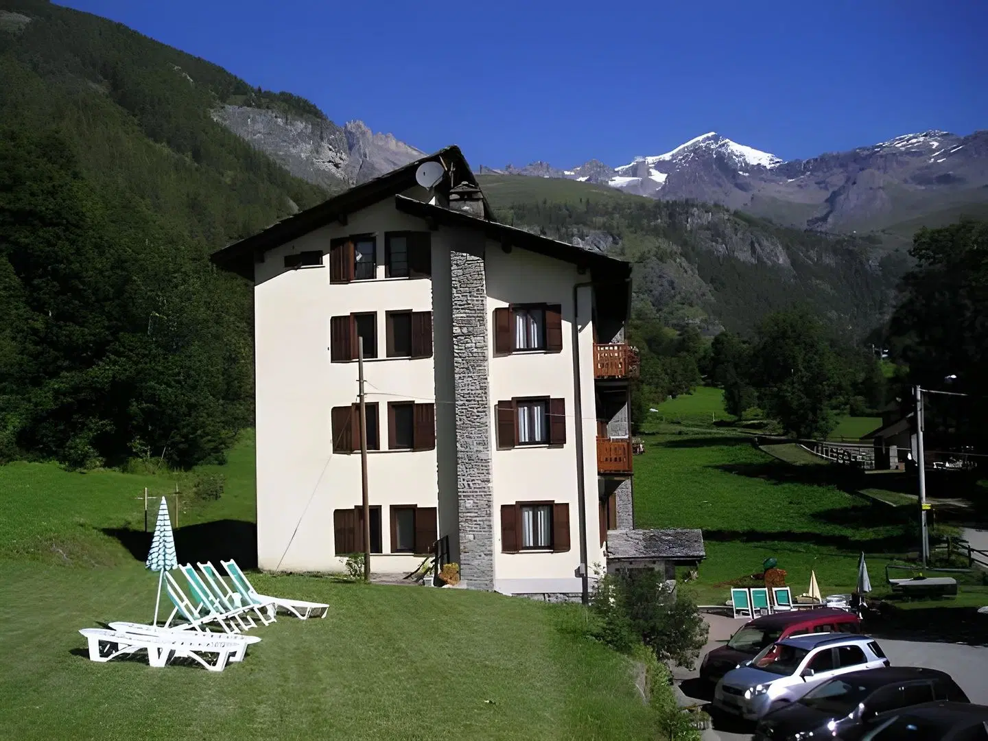 Mont Gelé EXTERIOR