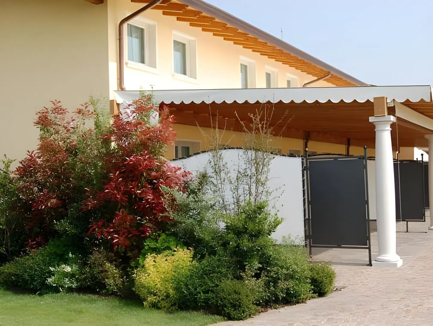 Motel Gold EXTERIOR