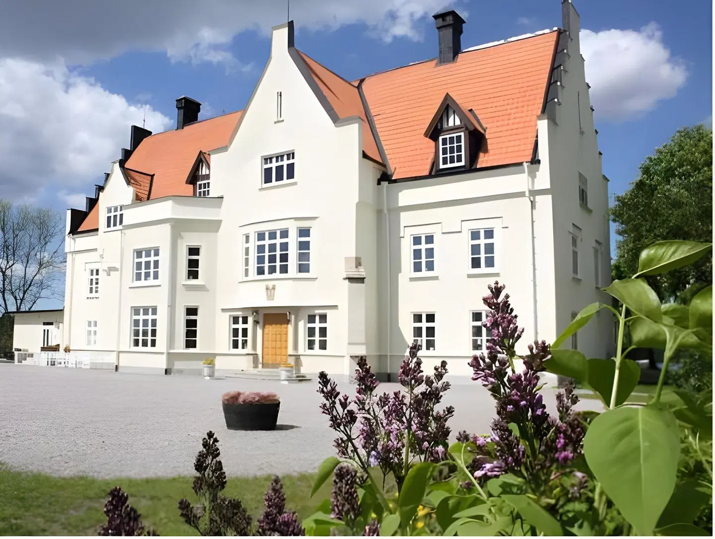 Vidbynäs Gård & Konferens EXTERIOR