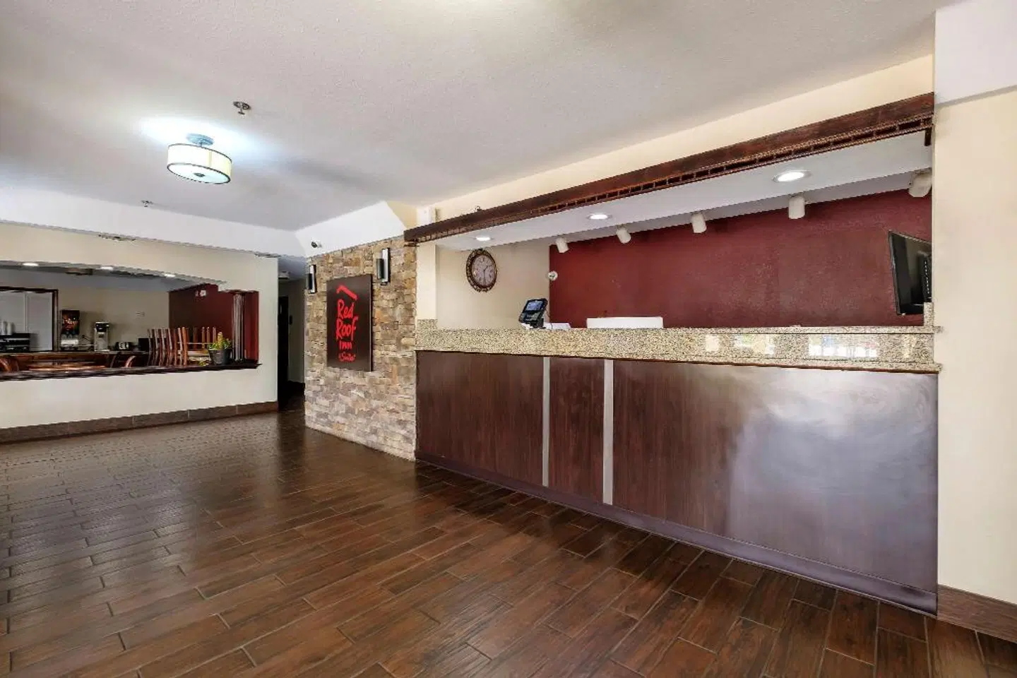 Red Roof Inn & Suites Mobile - Tillman's Corner LOUNGE_LOBBY